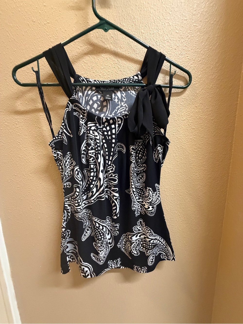 White House Black Market Black and White Paisley Tie-Shoulder Camisole